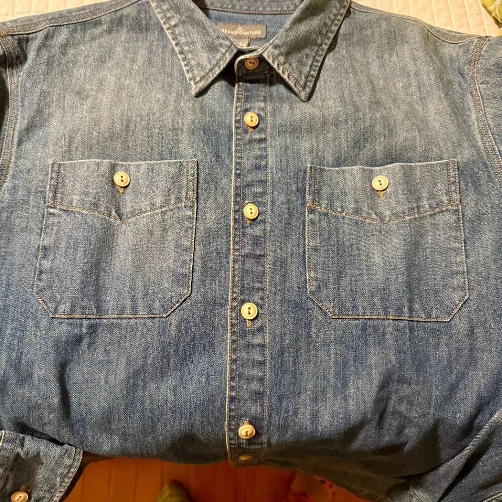 LL BEAN MEN'S SIGNATURE DENIM WORKSHIRT, SIZE LARGE, EXCELLENT CONDITION - Picture 4 of 5